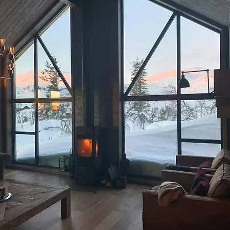 Modern Family At Vegglifjell