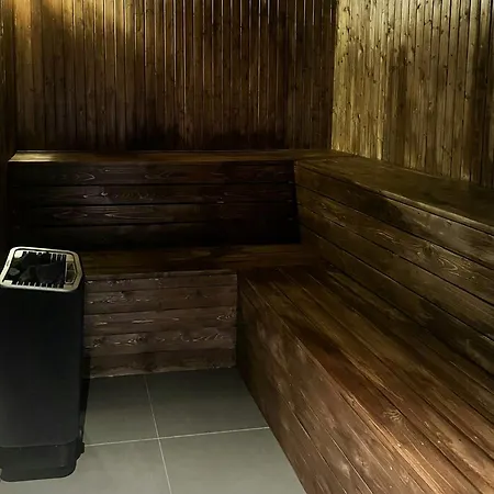 Modern Family At Vegglifjell *